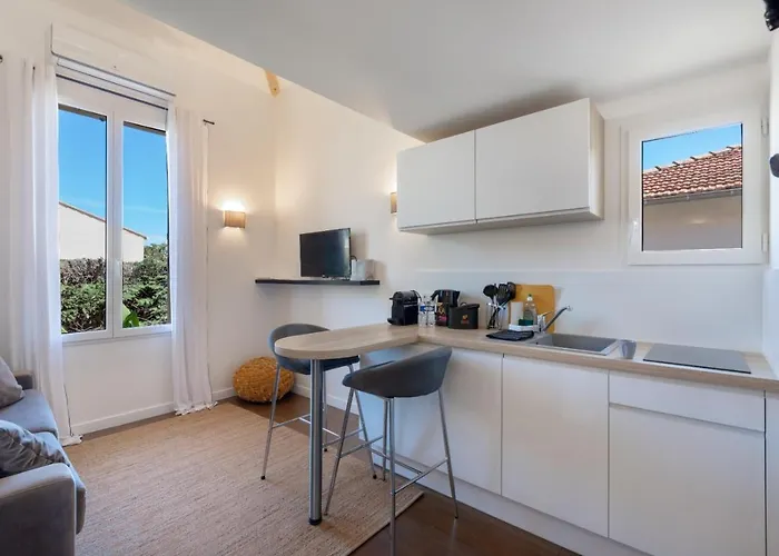 Ab Cap French Riviera - Cap D'antibes *