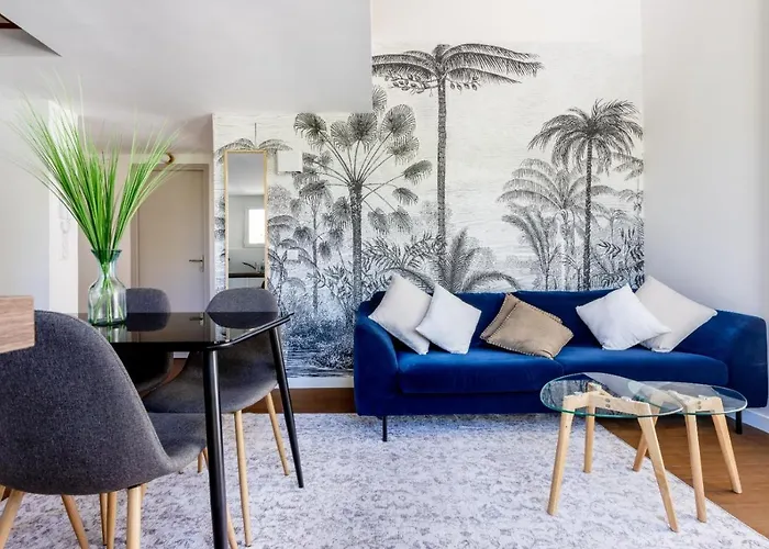 Ab Cap French Riviera - Cap D'antibes * 昂蒂布